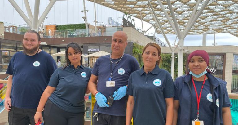 #FIERS : Anaïs, Samia, Dhahara, Mariama, Florian, Raouti & Mohamed sur le site Prado Shopping