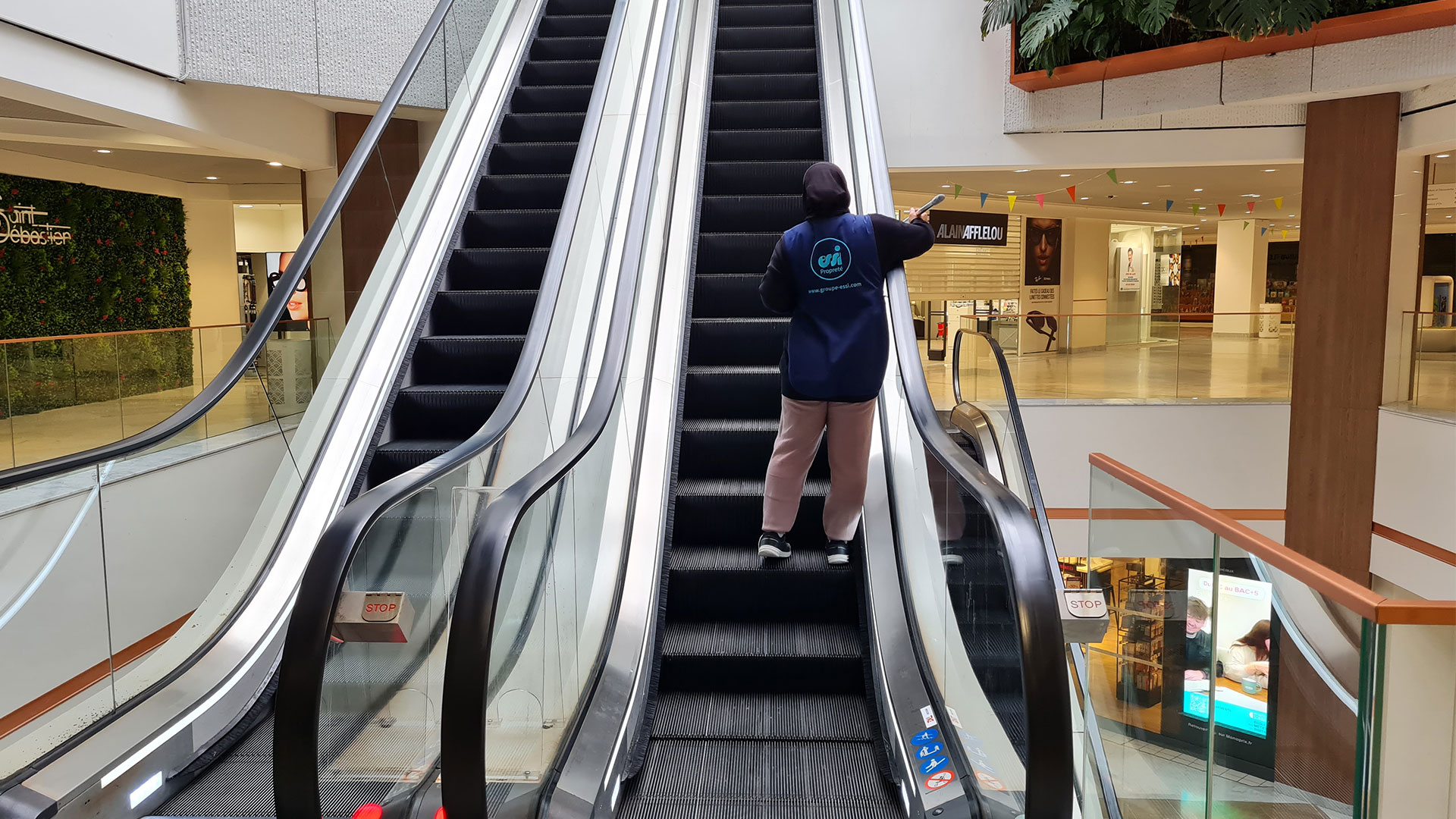 agent nettoyage école ESITC